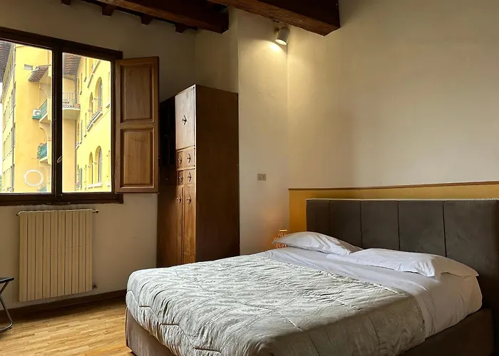 Apartament Ponte Vecchio Tower